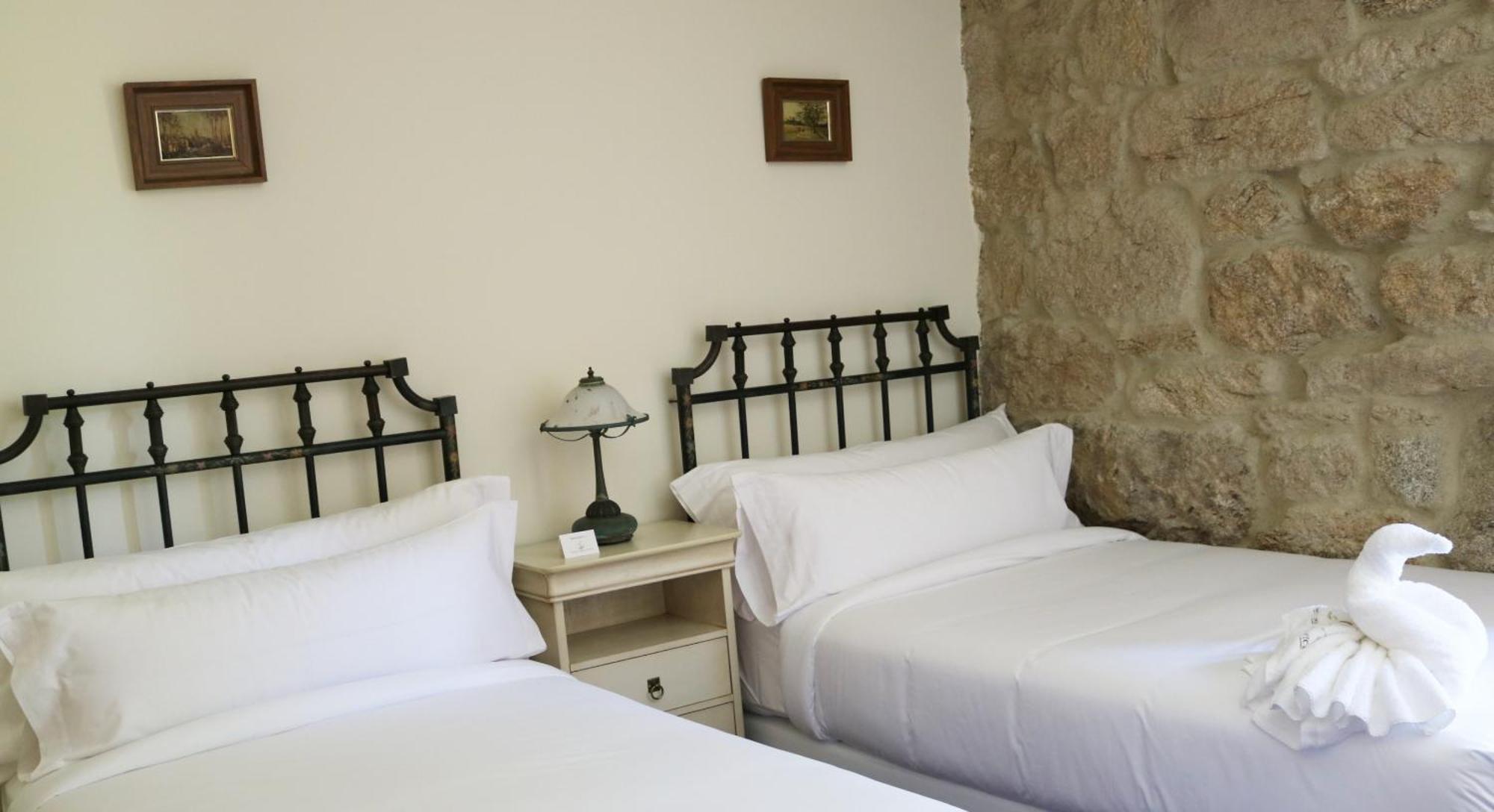 Jardines Pazo A Fabrica Guest House Celanova Exterior photo